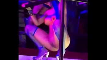 Bailarina Puta En Disco