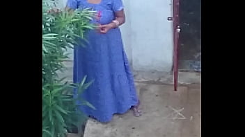 In, Violet, Aunty, Maxi – Unknown – 2025 – Passionate – Performance – Video 4906566