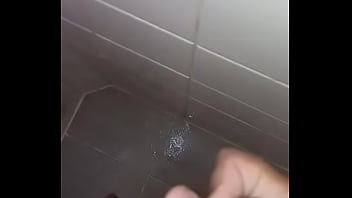 Batendo Punheta Pensando Na Ingrid – Leite Gostoso!!