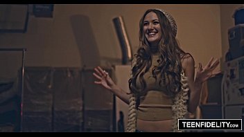 Teenfidelity Samantha Hayes Gets A Mouthful Of Cum For X-mas