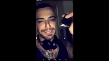 Vídeo De Felipe Titto Mostrando A Mala