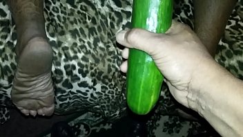 Cucumber, Toes, Curling – Unknown – 2025 – Intense – Scene – Video 4902987