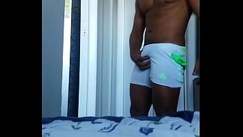 Bronha, Nela, Pensando – Unknown – 2025 – Amazing – Show – Video 4873386