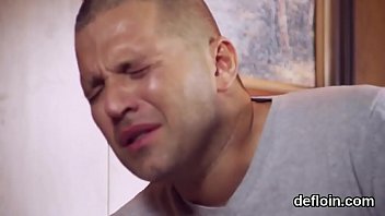 Lovable Teen Opens Up Spread Kitty And Gets Deflorated