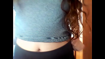 Mi Hermana Me Muestra Las Tetas