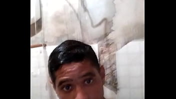 Eu Batendo Uma No Banho…