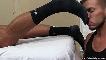 Inked Hunk Michael Roman Covers Twinks Tender Feet With Cum