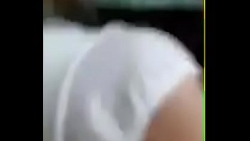 Ayntritli Dengesiz Kadin Konusmali