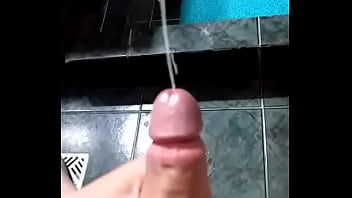 VID-20171115-WA0056 – Cum-masturbation-argentina—paja-el-en-leche-soloboy-cordoba-bano-mucha