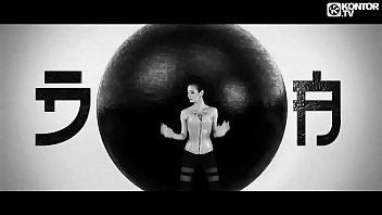 Asa Akira – Pump Up The Jam