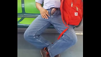 VID-20171205-WA0003 – Gay-vergon-bulge-thickdick-bulto-hotguy-metrocdmx