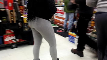 Ebony Shorty Getting Booze In Baltimore L. Store