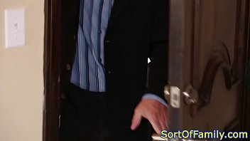 Masturbating Stepteen Pussydrilled In Shower