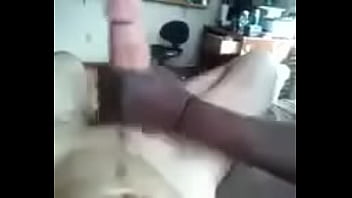 ⁣Black Gf Gives Handjob To White Bf