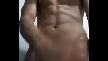 Exitado Con Ganas De Salir Leche