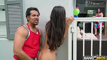 Encuentra A Su H. Teniendo Sexo Le Roba El Novio A Su Mamá