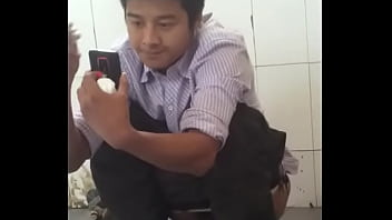 Quay Len Wc Nhat Ban (trailer)