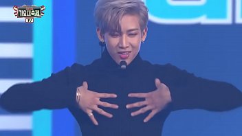 4 Putinhas Rebolando O Cu Seco