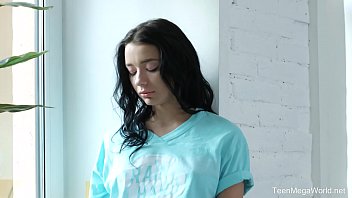 Anal-beauty.com – Emily Bender – Brunette Loves A Hard Cock In The Ass