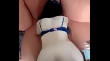 Me Coge En La Casa De Mamá