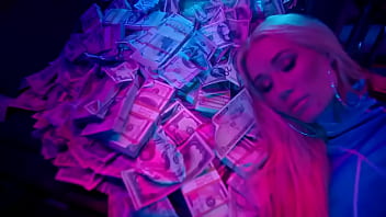 Iggy Azaela – Ass Twerking