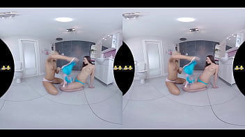 Virtualpee – Vr Piss Drinking And Dildo Play On The Bathroom Floor
