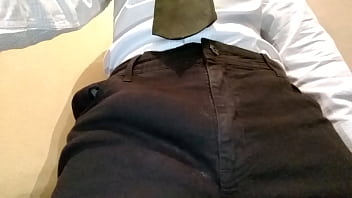 Apalpando Meu Pau Na Roupa Social