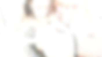 Lyna Cypher _ Holly Hendrix Anal Battle With Balls Deep Anal, Dap, Squirting And Anal Fisting