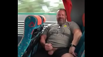 Gordinho Mostrando O Pau No _nibus
