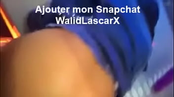 Je Baise Une Beurette En Hijab Dans Son Salon De Bronzage