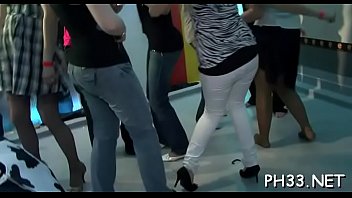 Yong Girl Fucked Hard After Dance By Black Waiter Doggy Style