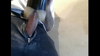 Metendo Minha Rola Grossa No Fleshlight