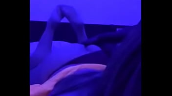 Negão Chupando Meu Cusinho