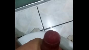 Batendo Uma Punheta – soloboy, gozando-na-punheta, que-delicia-de-gozada – Video 3502391