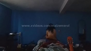 Alumna Se Mete Con Maestro Para Pasar Sus Materias Y Lo Graba!