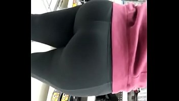 Ass Comp Watch The Ebony Milf Throw Up Peace Sign To My Cam