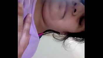 Chilena Jordana De Valpo Masturbandose Su Vagina Jugosa