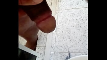 Mijando De Pau Duro – porno, pintudo, cabecudo – Video 3120847