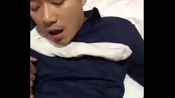 Nguyện bú cặc cho anh trai thẳng – gay, bucu, bucac, chichtrai, choitrai – Video 3257666