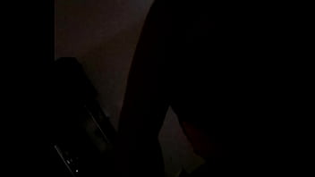 Jovencita Filmada Por Su Primo