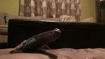 Lyle Bigman’ Insane Cumshot