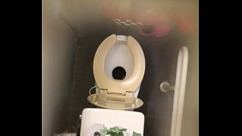 Japanese, Peeking, Senpai – Asian_woman – 2025 – Wild – Performance – Video 3201438