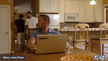 (myles Landon, Damien Kyle, Cliff Jensen) – Coffee Time – Men.com