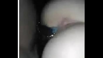 Mi Esposa Comiendo Barra De Chocolate