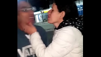 Candente Morocho Besa A Latina Amateur