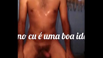 Gozando Com A Garrafa De 51