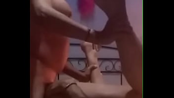 Boca Arriba Abierto De Piernas