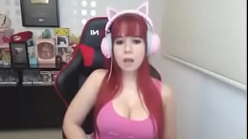 Impresionante Pack De Winndy Giirk Jugando Video Juegos