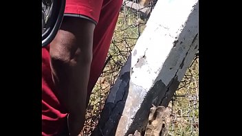 Orinando En La Calle – mature, spy, gay, espiando, orinando, urinal – Video 2876267