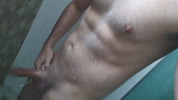 Pauzudo No Banho – boquete, delicia, gala, punheta, cuzinho, pau, safado, novinha, grosso, goza, pika – Video 3077107